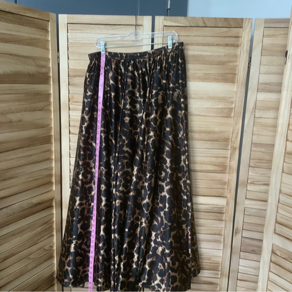 Sz L Leopard/Cheetah Print Maxi Skirt - Picture 7 of 11